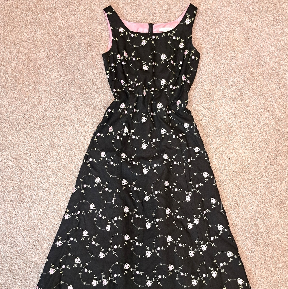 90s Vintage Pink Embroidered Roses Black Cottagecore Fairycore Midi Dress Size 4
